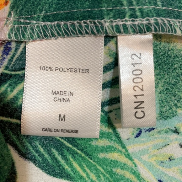 Bright flower pattern blouse tank with zipper - Picture 5 of 5